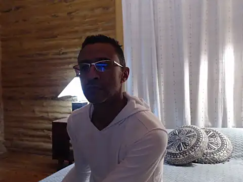 Snapshot of Asher_Bram1 chatting on 03.11.26 Asher Bram1 online show from 03.11.26