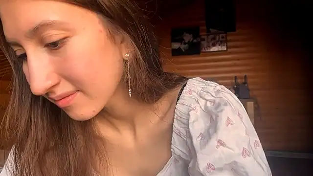 Shyselly online show from 09.20.25