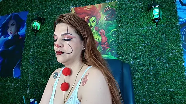 Skylar  Desire online show from 10.24.25