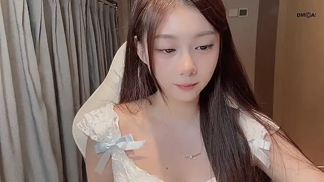 Makinghappymyself  online show from 12.17.25