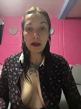 Snapshot of emperatrixsex chatting on 05.18.26 emperatrixsex online show from 05.18.26