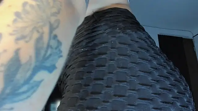 tianastone  online show from 11.19.25