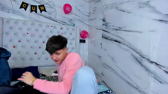 Ari and Storm online show from 04.14.26