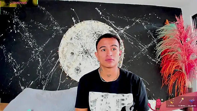 LiamDeep online show from 11.23.25