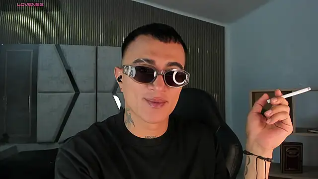 LiamDeep online show from 02.11.26