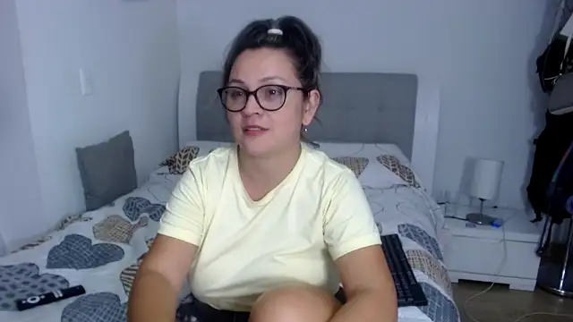 sophie lopez1 online show from 02.18.26