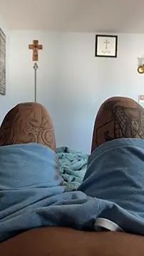 Snapshot of Lunablu13 chatting on 12.14.25 Lunablu13 online show from 12.14.25