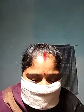 Sheema tyagi online show from 11.28.25