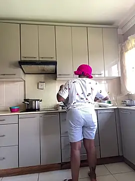 031bubbles online show from 04.11.26