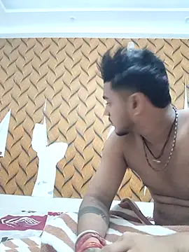 romantic couple1 online show from 10.03.25