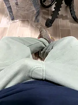 Snapshot of camboys_poyraz chatting on 11.06.25 camboys poyraz online show from 11.06.25