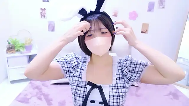Hinata Sun online show from 06.03.26