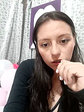 Lahila  online show from 04.12.26