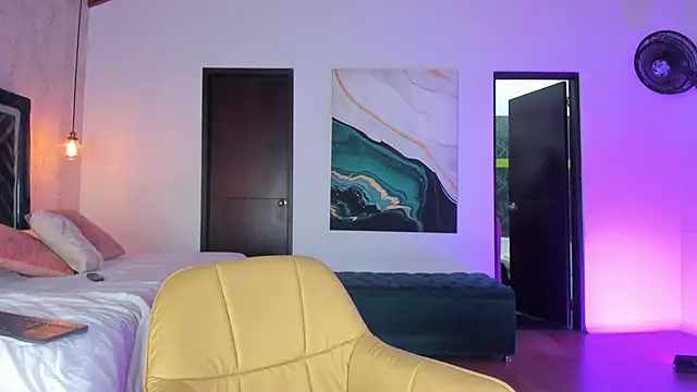 Sofi Moreno online show from 09.12.25