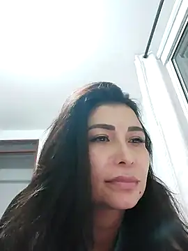 mia mancinii online show from 11.20.25