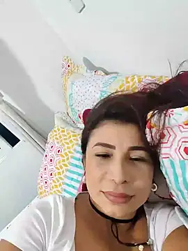 Snapshot of mia_mancinii chatting on 08.01.26 mia mancinii online show from 08.01.26