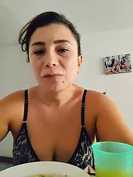 Snapshot of mia_mancinii chatting on 08.02.26 mia mancinii online show from 08.02.26