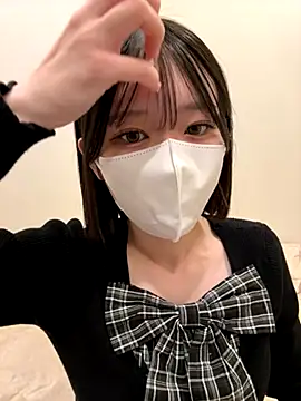 Snapshot of Ribon_n chatting on 11.19.25 Ribon n online show from 11.19.25