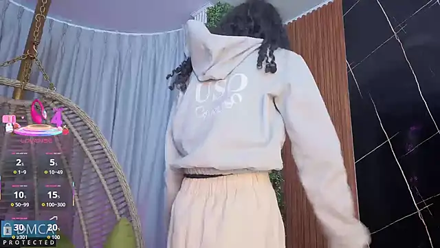 Kiara Zahiri   online show from 10.23.25