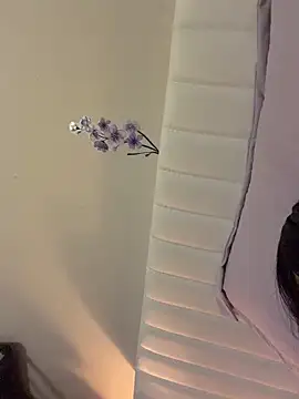 littiekitty online show from 02.14.26