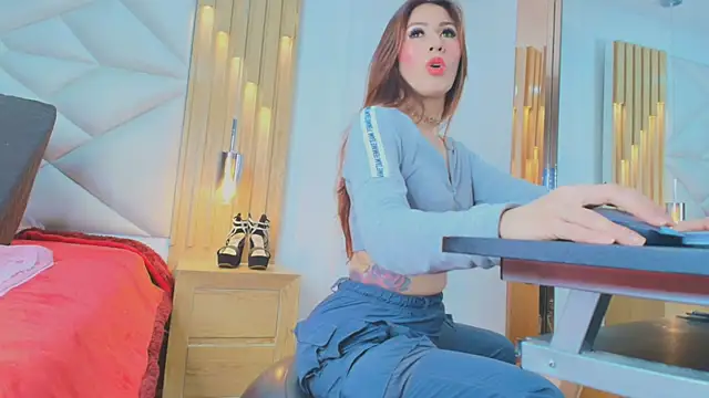 Rose Nichols online show from 11.26.25