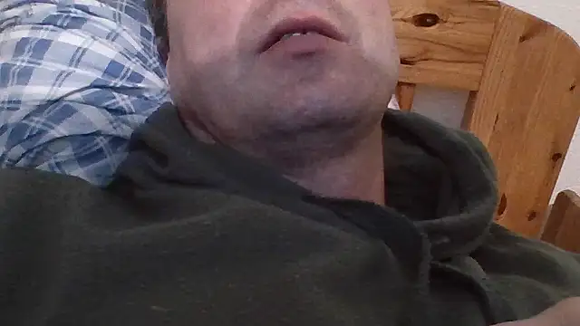 Snapshot of Johnny__85 chatting on 10.13.25 Johnny  85 online show from 10.13.25