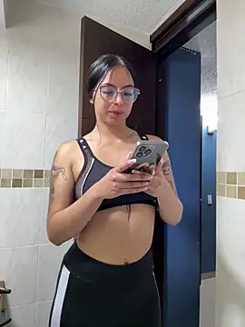 Clawd hot online show from 11.20.25