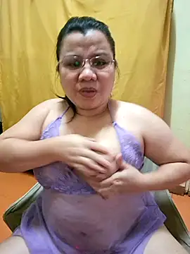 hotlyn45 online show from 09.23.25