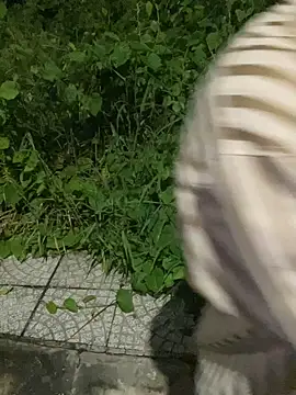 anhkiet huang online show from 10.29.25