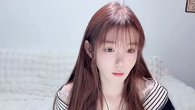 Xiao-runbao online show from 12.05.25