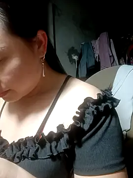 suki-lady online show from 11.10.25