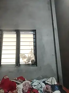 kute-00 online show from 12.23.25