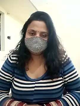 Shikha-mehra7 online show from 11.04.25