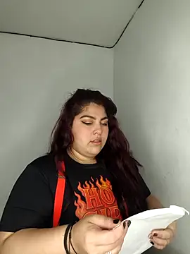 kendra lil evill online show from 10.25.25