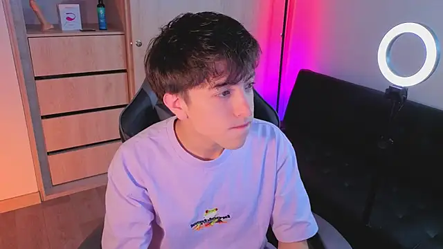 onlinenico online show from 10.15.25