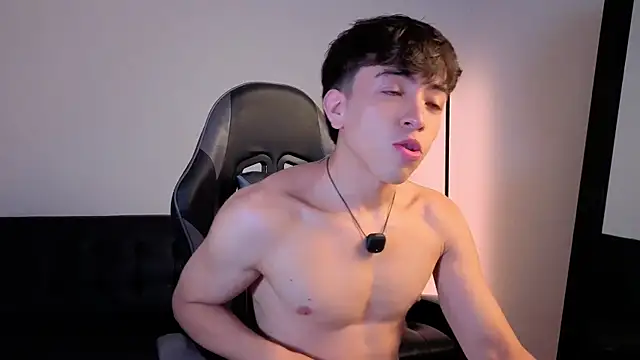 onlinenico online show from 03.31.26