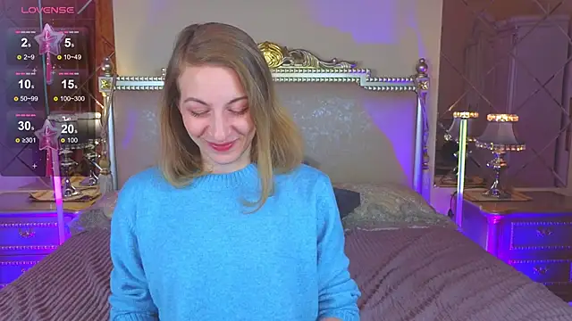 Katherine Loveau online show from 09.25.25