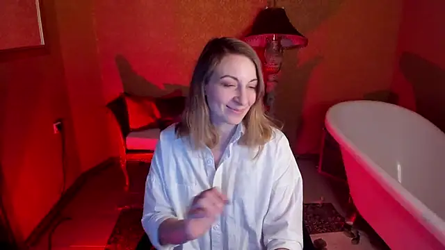 Katherine Loveau online show from 12.05.25