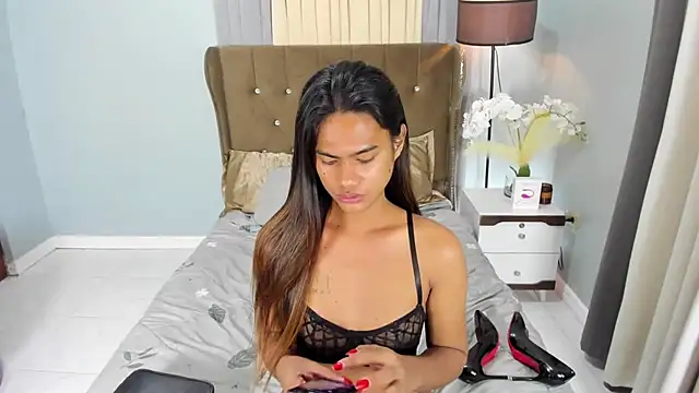 1HotAsianTS online show from 10.24.25