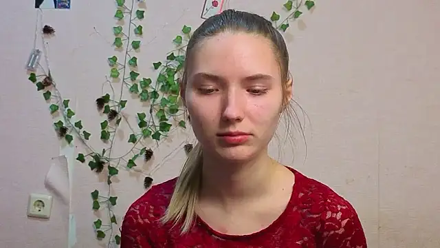  kikiclark   online show from 02.28.26