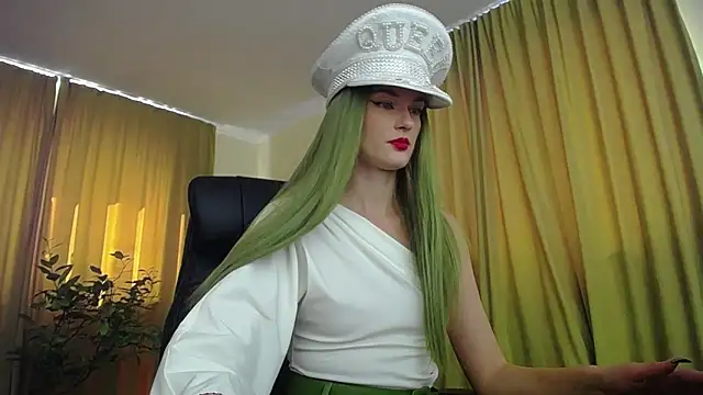 MysticVenus  online show from 10.12.25