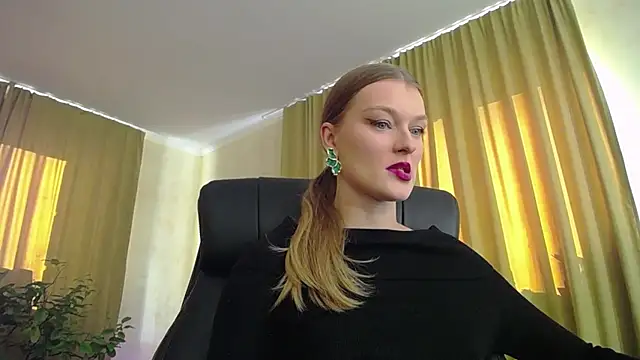 MysticVenus  online show from 10.20.25