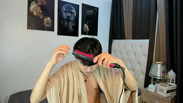 xxxhugecocktwinkxxx online show from 11.22.25