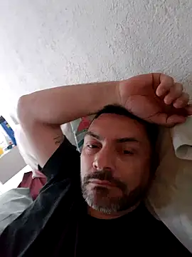 Snapshot of Alex_404040 chatting on 10.21.25 Alex 404040 online show from 10.21.25