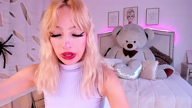 Mayajhons online show from 10.29.25