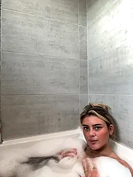 CassyBaby online show from 10.22.25