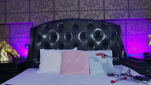 KendraMaxx online show from 03.27.26