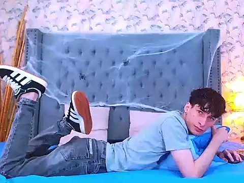 Luke Carter online show from 10.23.25