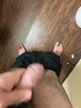 Guyguard12 online show from 03.10.26