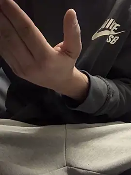 420boy   online show from 10.21.25